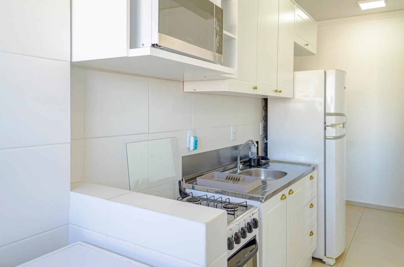 Apartamento Apto C Otima Localizacao Prox Praias E Pq Aquatico
