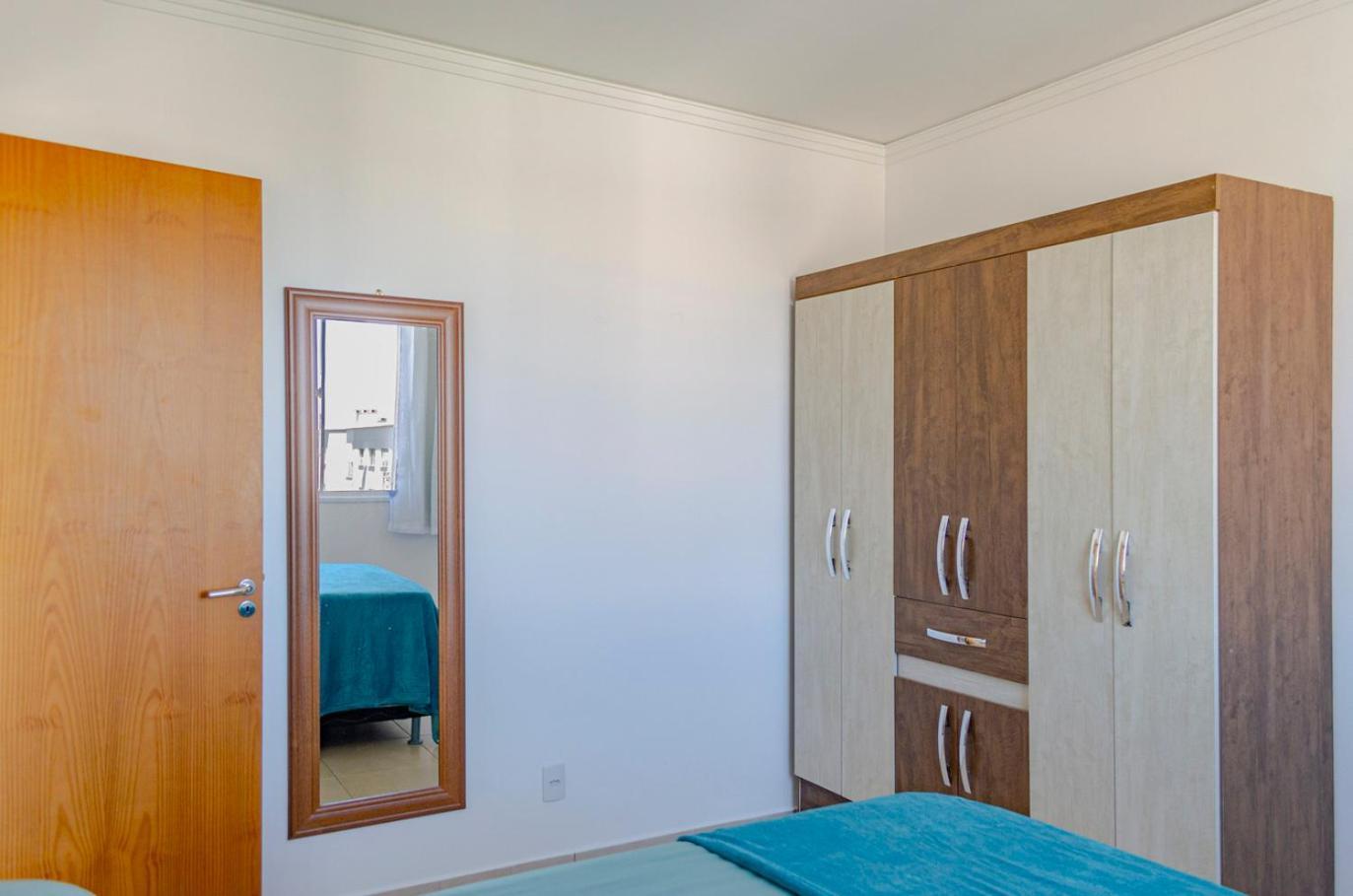 Apartamento Apto C Otima Localizacao Prox Praias E Pq Aquatico *
